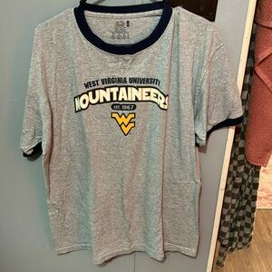 Early 2000s wvu tshirt